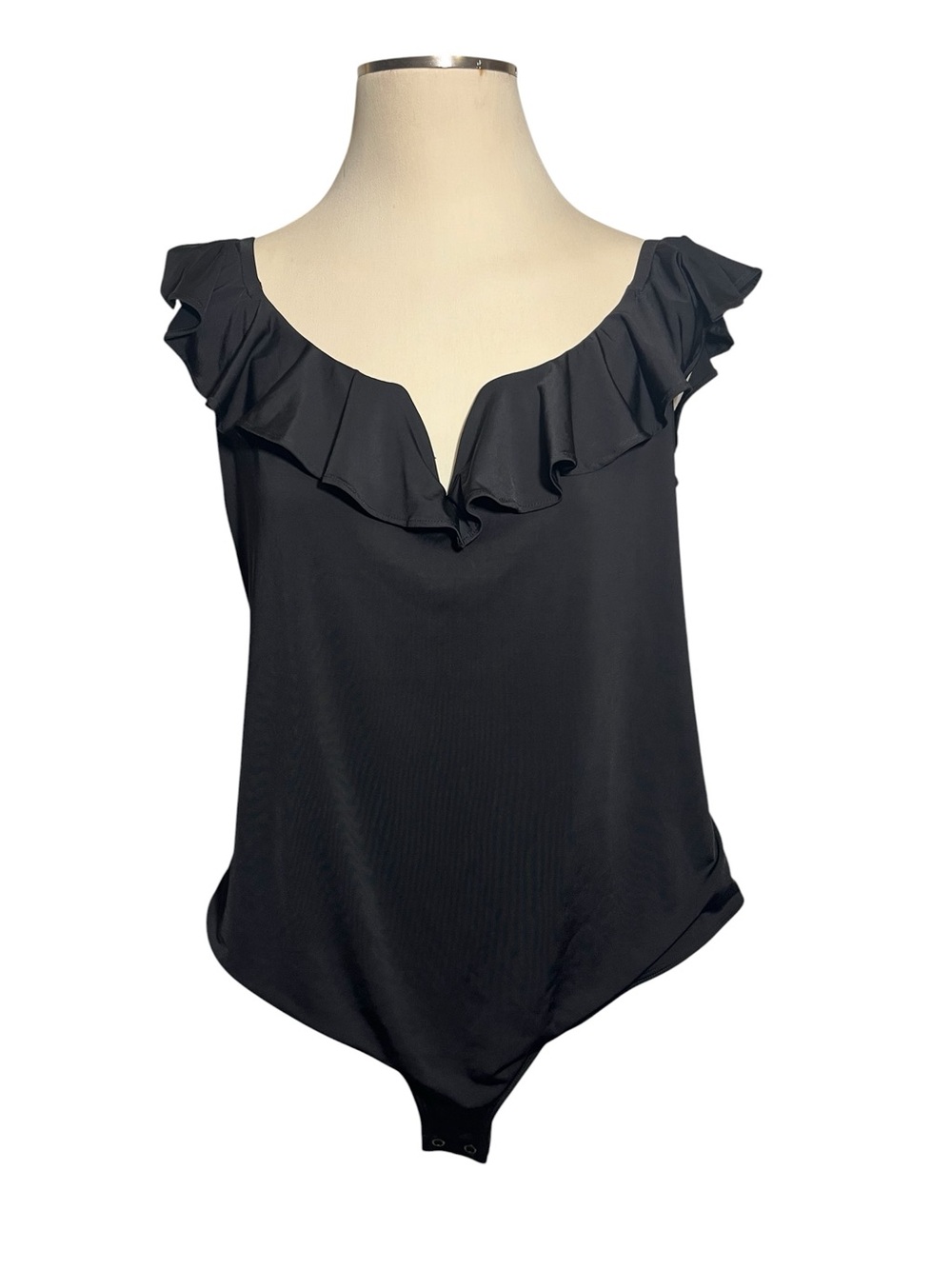 Express Black Body Contour Scoop-Neck Bodysuit